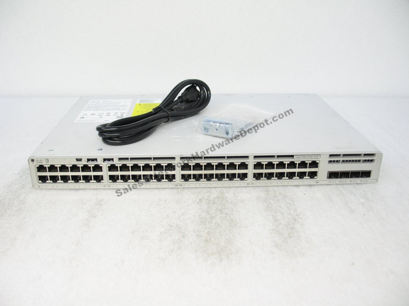 Cisco C9200L-48P-4G-E 48-Port PoE 9200L Switch w/ Power – 1 Year Warranty