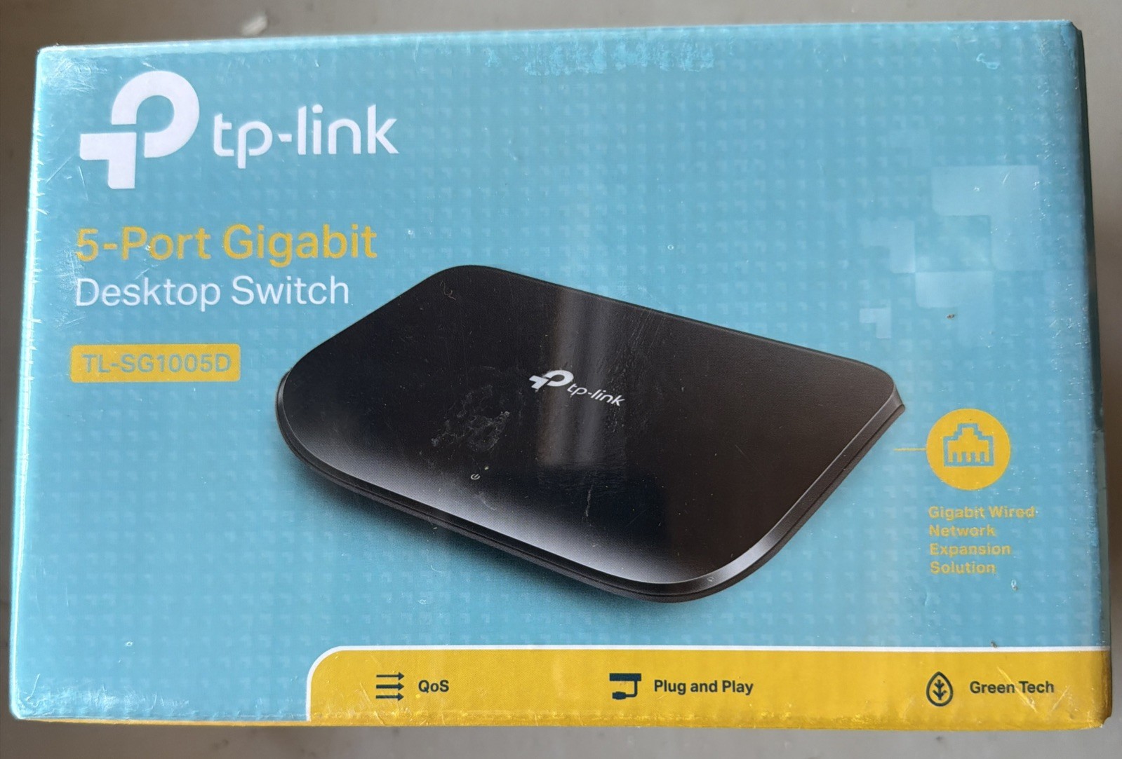 TP-Link TL-SG1005D 5-Port Gigabit 10/100/1000Mbps Ethernet Desktop Switch
