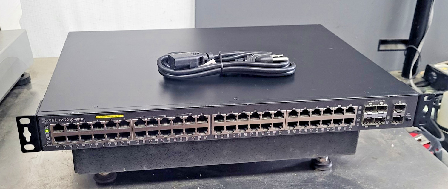 *NICE* ZyXEL GS2210-48HP ethernet switch w/new pwr cord