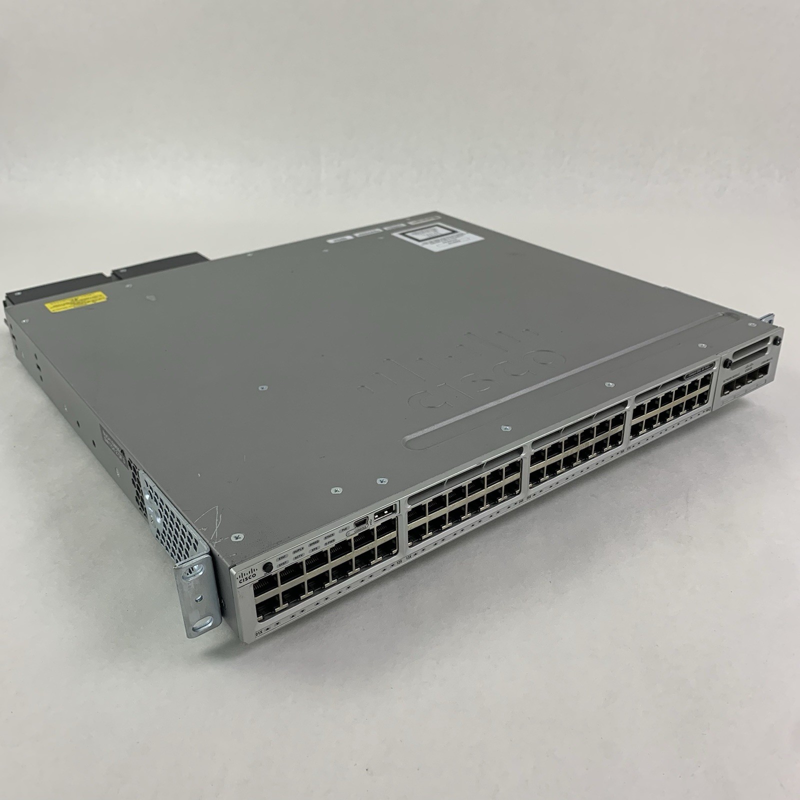 Cisco WS-C3850-48PW-S PoE+ 48-Port Network Switch Tested w/ C3850-NM-4-1G