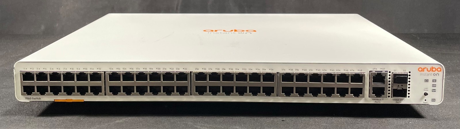 JL808A HPE Aruba Instant On 1960 48G 2XGT 2SFP+ Switch