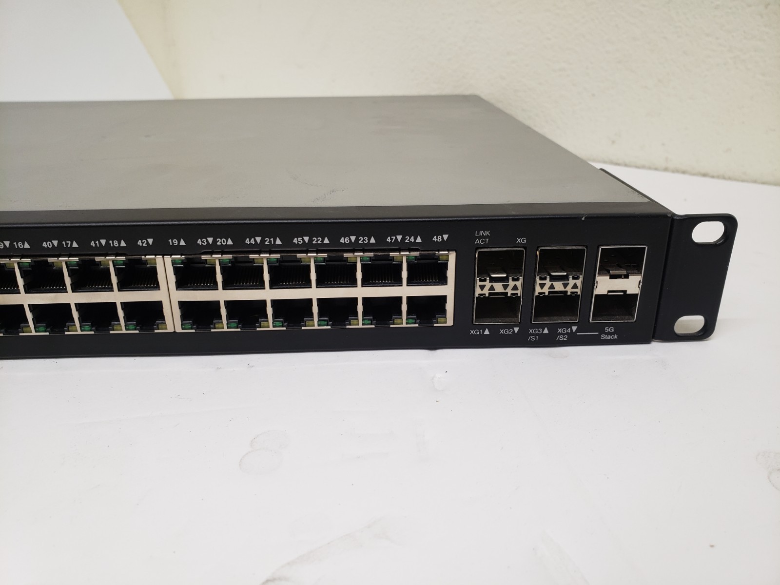Cisco SG500X-48 48-Port Gigabit With 4-port 10-Gb PoE Stackable Managed Switch