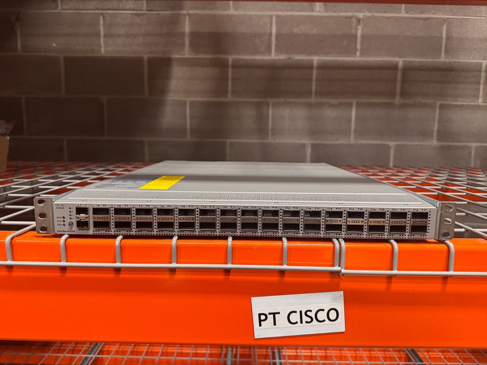Cisco N3K-C3232C Nexus 3232C 32-port 100GBE Switch Fully Tested with rack ears