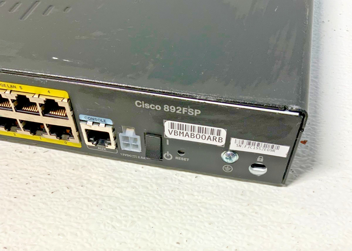 Cisco 800 Series 892FSP Gigabit Ethernet Switch Wired Security Router 25D