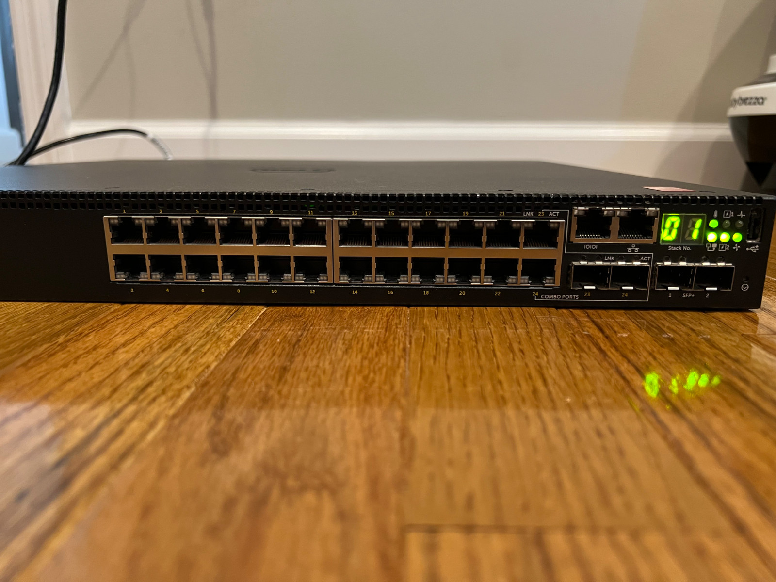 Dell N3024P 24-Port PoE+ GbE Switch w/ 2x 10Gb SFP+ Uplinks – Layer 3 – Dual PSU