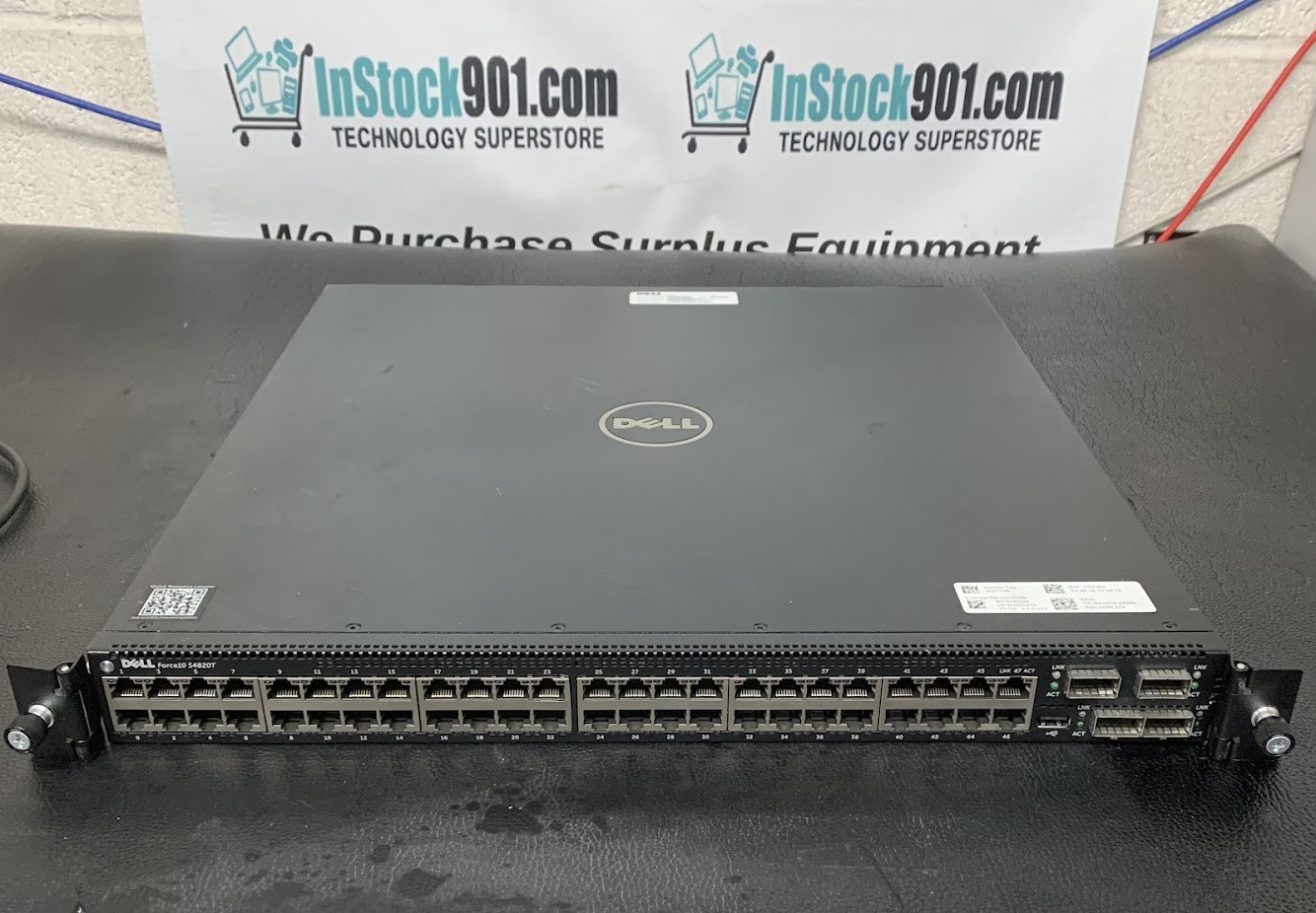 Dell Force10 S4820T 48-Port 10G-RJ45 4xQSFP 40G-QSFP Switch 2X PSU w Guard Rails