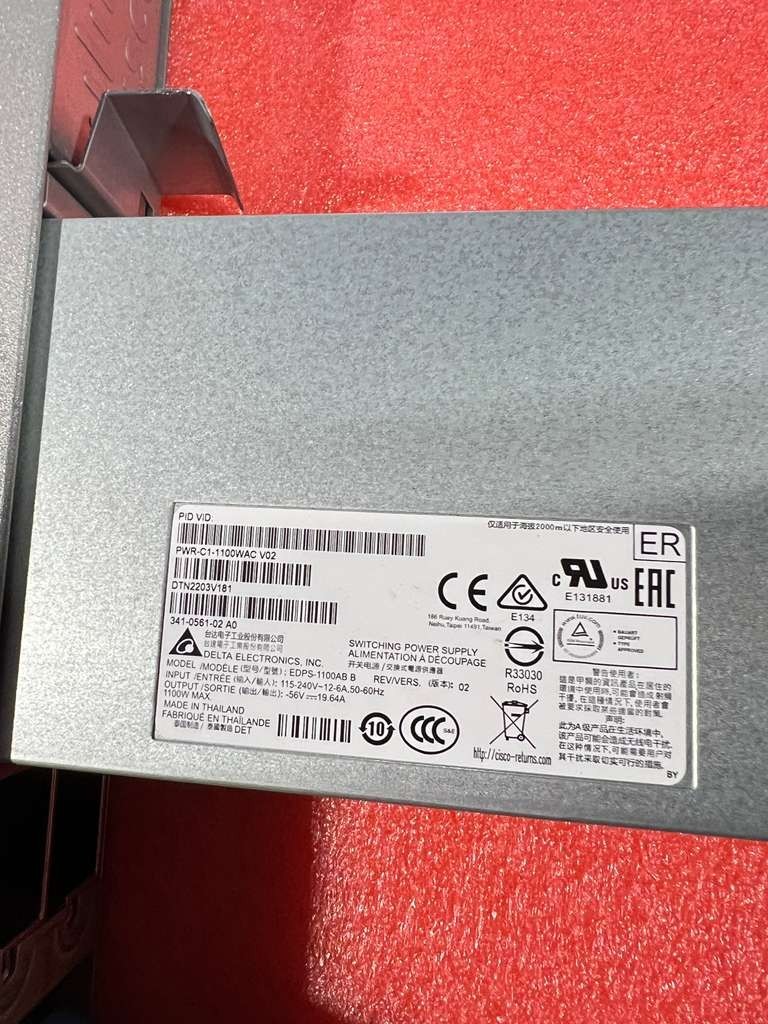 Cisco WS-C3850-24XU 24 Port 10Gbps UPoE LAN Base Switch C3850-NM-2-10G 1100W