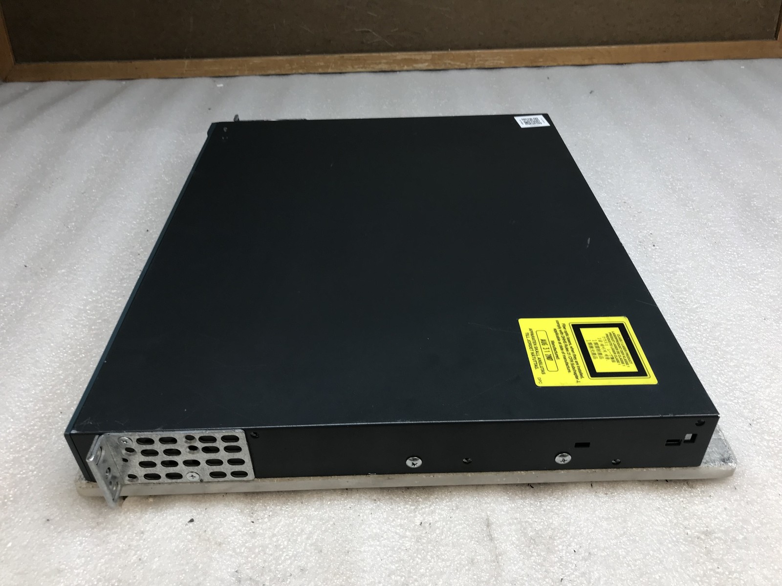 Cisco Catalyst 3560G 24 Port Gigabit Switch 4x SFP Ports WS-C3560G-24TS-S