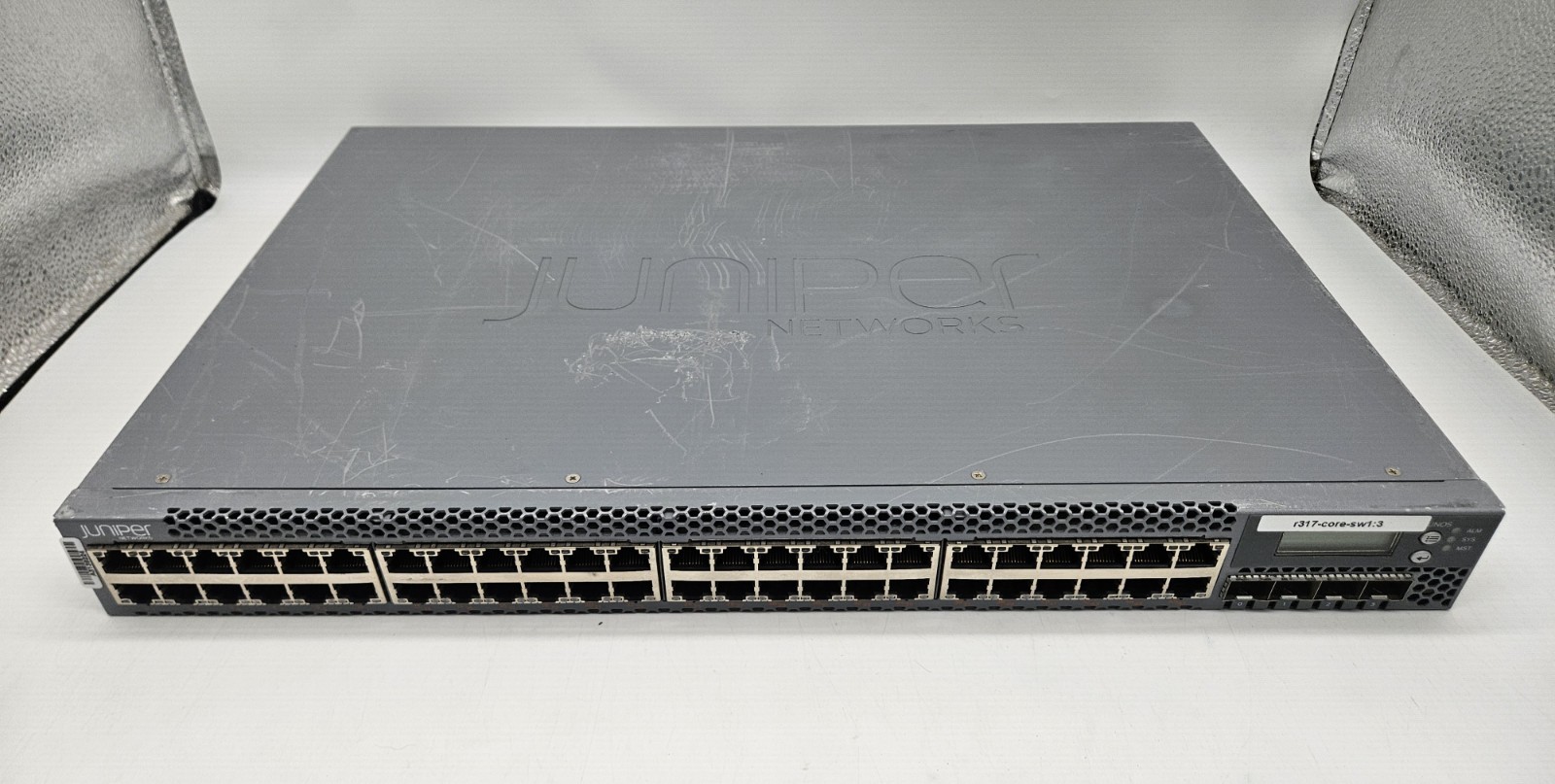 Juniper 48-Port GbE PoE+ & 4-Port 10GB SFP+ Network Switch EX3300-48P