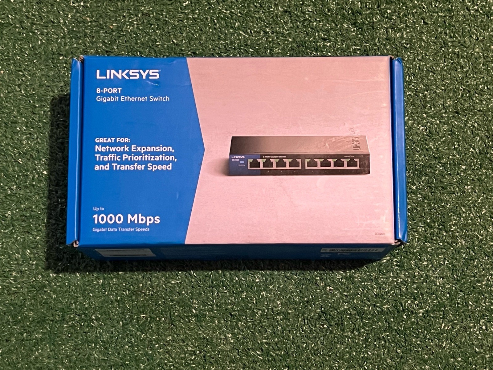 Linksys SE3008 8 Ports Rack Mountable Gigabit Ethernet Switch