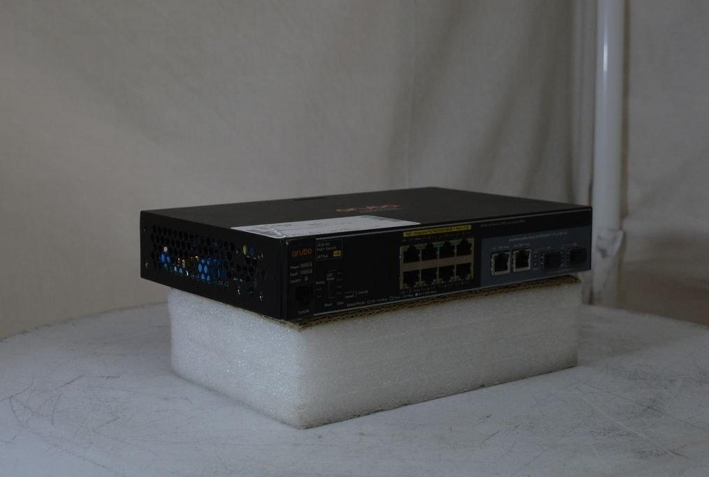 ARUBA 2530-8g J9774A Ethernet Switch PoE+ SEE NOTES