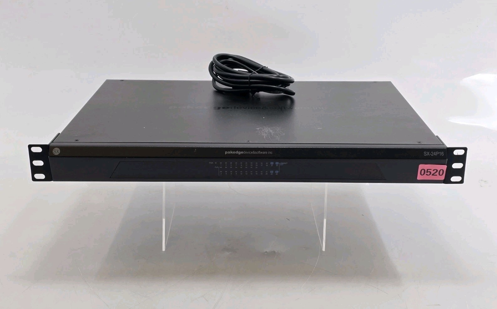 Pre Owned | Pakedge SX-24P16 Device & Software 24-Port Network Switch – Black