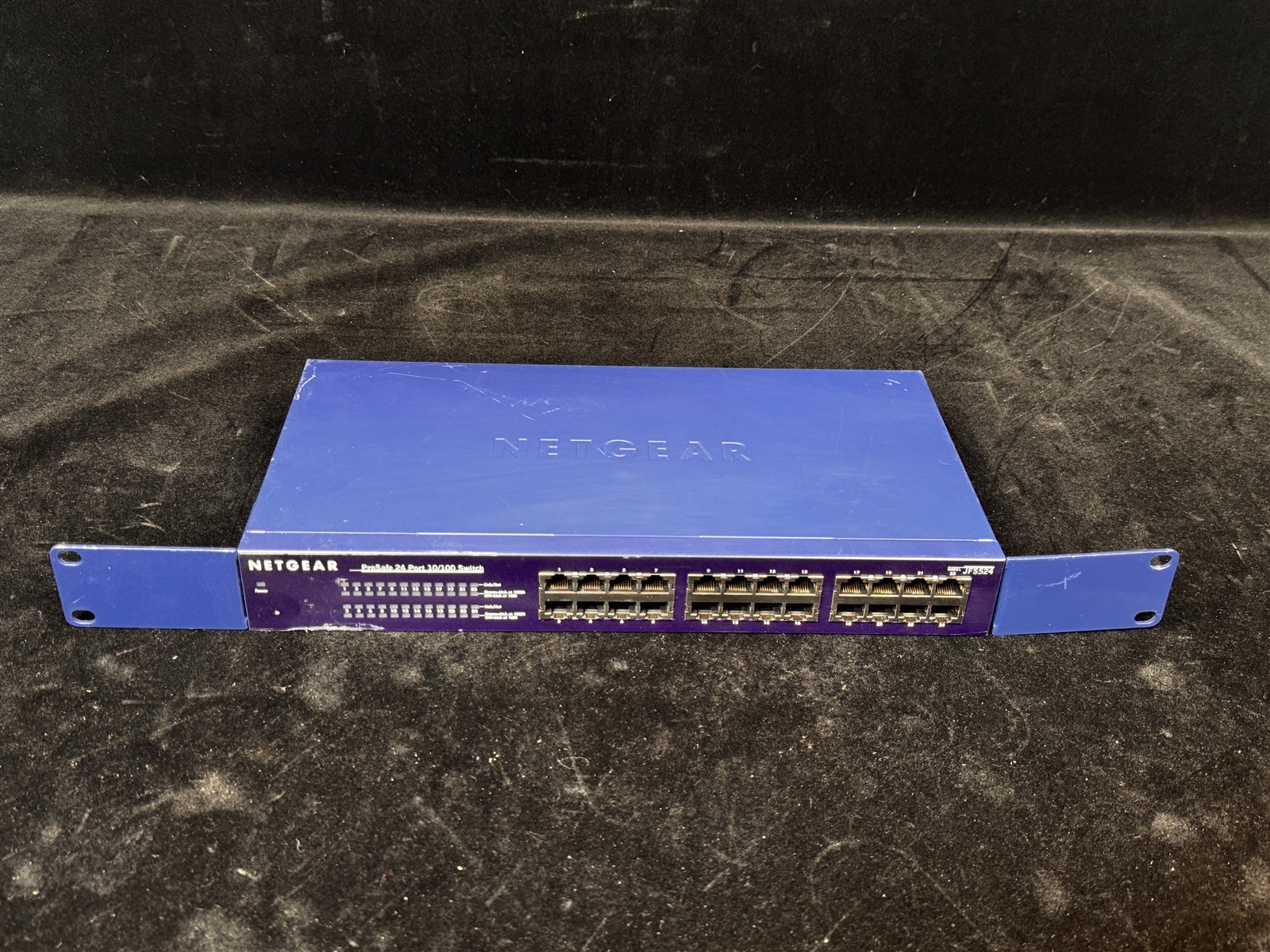 JFS524 NETGEAR PROSAFE 24 PORTS 10/100 ETHERNET SWITCH