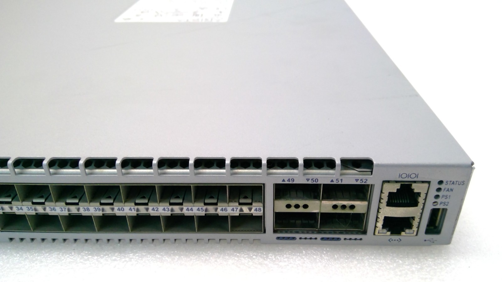 Arista DCS-7050SX-64-R 48x10G-SFP+ 4x40G-QSFP Port Network Switch
