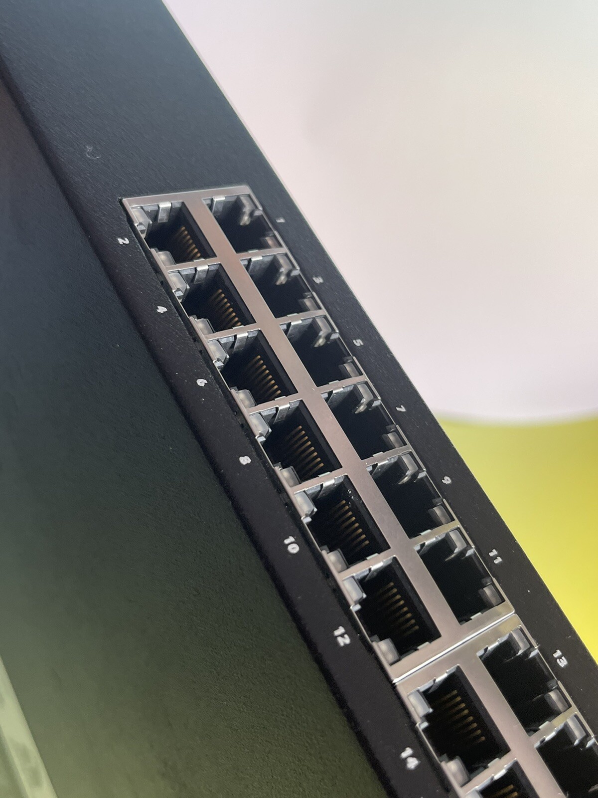 Dell PowerConnect 6224 24 Port Gigabit Ethernet Switch 10/100/1000 4x SFP Ports