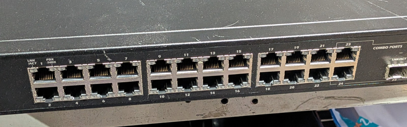 Dell PowerConnect 2824 24x Port Gigabit Ethernet Switch *No Power Cord*