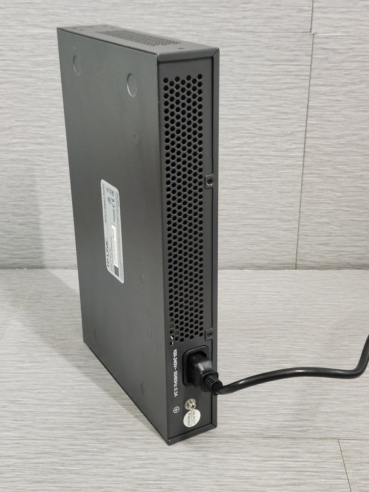 TP-Link TL-SG1016D 16-Port Gigabit Easy Switch