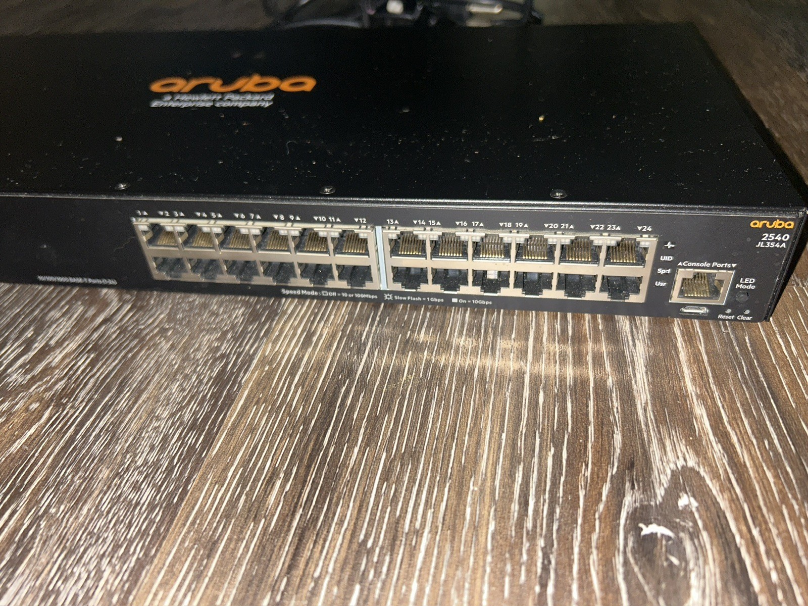 HP Aruba JL354A 2540 24G 4SFP+ 24-Port Gigabit Switch
