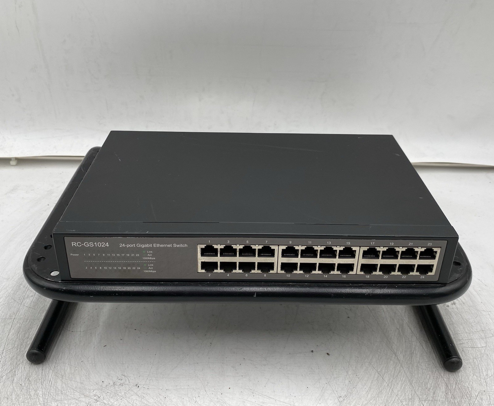 Rosewill RC-GS1024 100-240v 24-Port Ethernet Switch