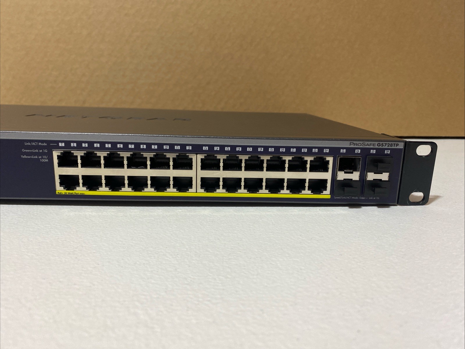 NETGEAR GS728TPv2 24-Port Gigabit PoE+ Smart Managed Pro Switch w/4 SFP