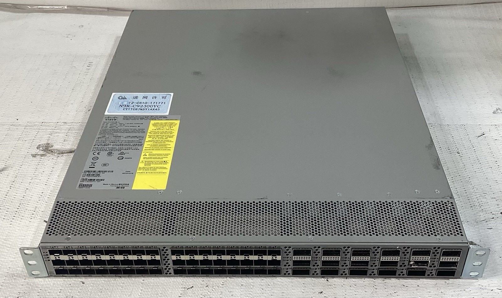 Cisco Nexus N9K-C92300YC 9200 48-Port 10/25 Gbps Network Switch See Pics