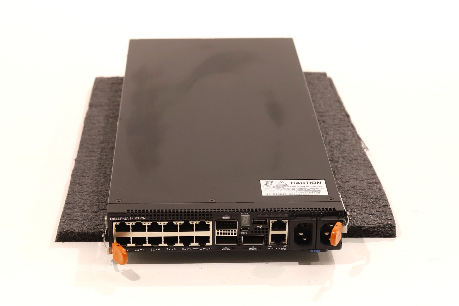 Dell PowerSwitch S4100 12x10GbE 3x100GbE QSFP28 Managed Switch P/N: S4112T-ON
