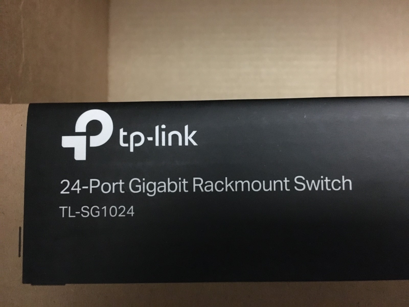 TP-Link TL-SG1024 24-Port 1Gbps Gigabit RJ45 Rackmount Switch Router