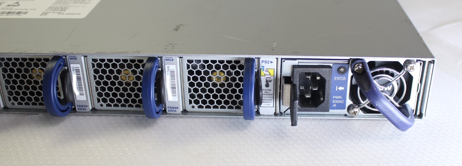 ARISTA DCS-7050SX-64 48-Port Network Switch 2*495W PSU 4*Fans TESTED w/ ears