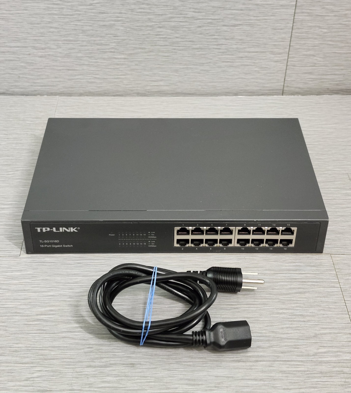 TP-Link TL-SG1016D 16-Port Gigabit Easy Switch