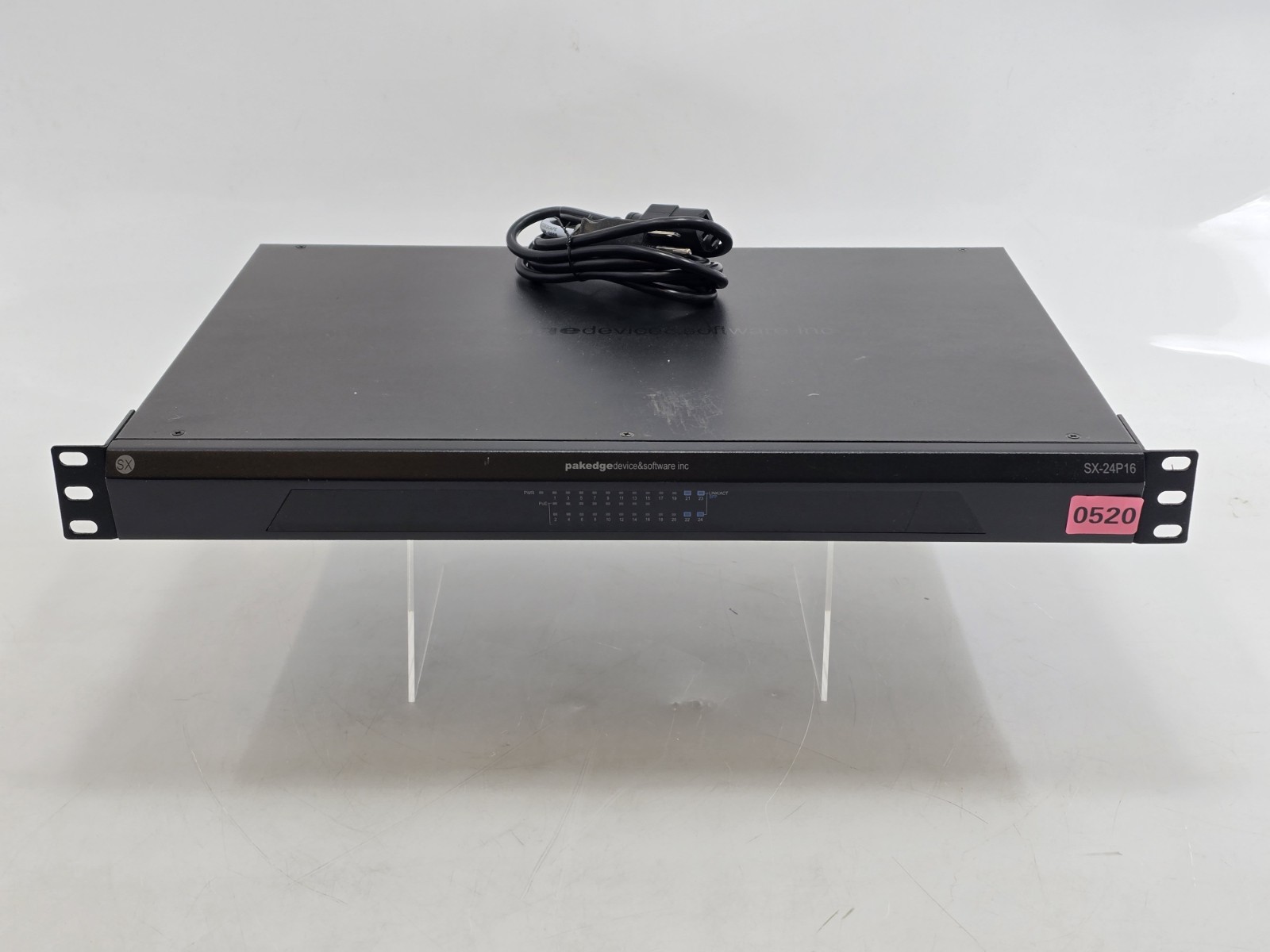 Pre Owned | Pakedge SX-24P16 Device & Software 24-Port Network Switch – Black