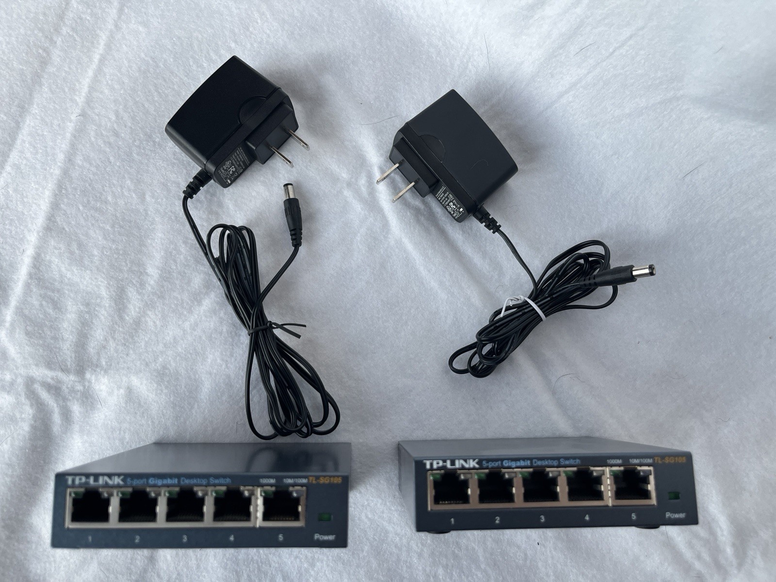 Two Pack TP-Link TL-SG105 Switches. 5-Port Gigabit, 10/100/1000MBPS