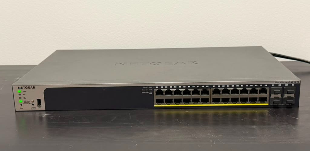 Netgear ProSafe GS728TP 24-Port Gigabit PoE+ Managed Pro Switch W/ Power Cord