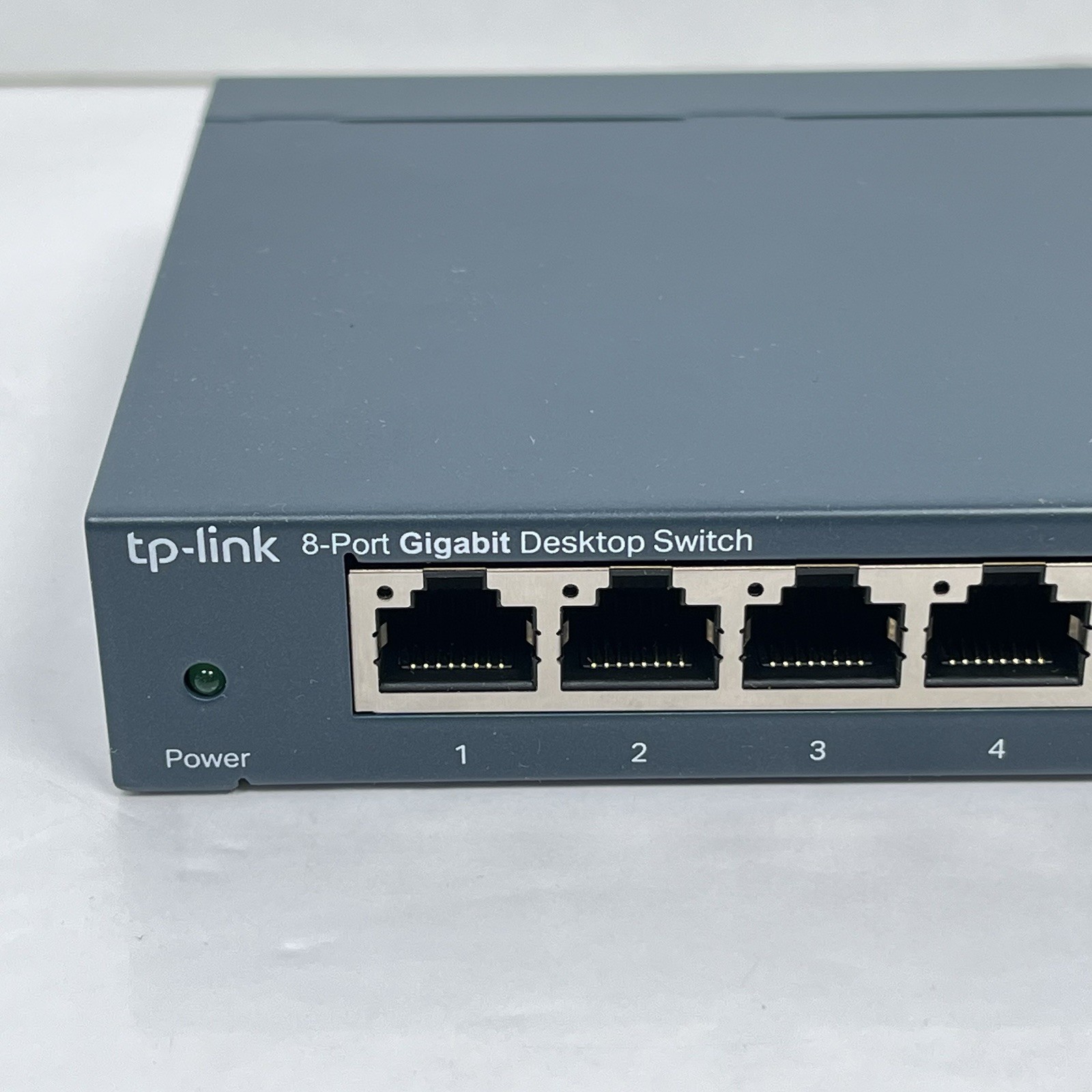TP-Link TL-SG108 8-Port Gigabit Ethernet Switch Metal Fanless Unmanaged
