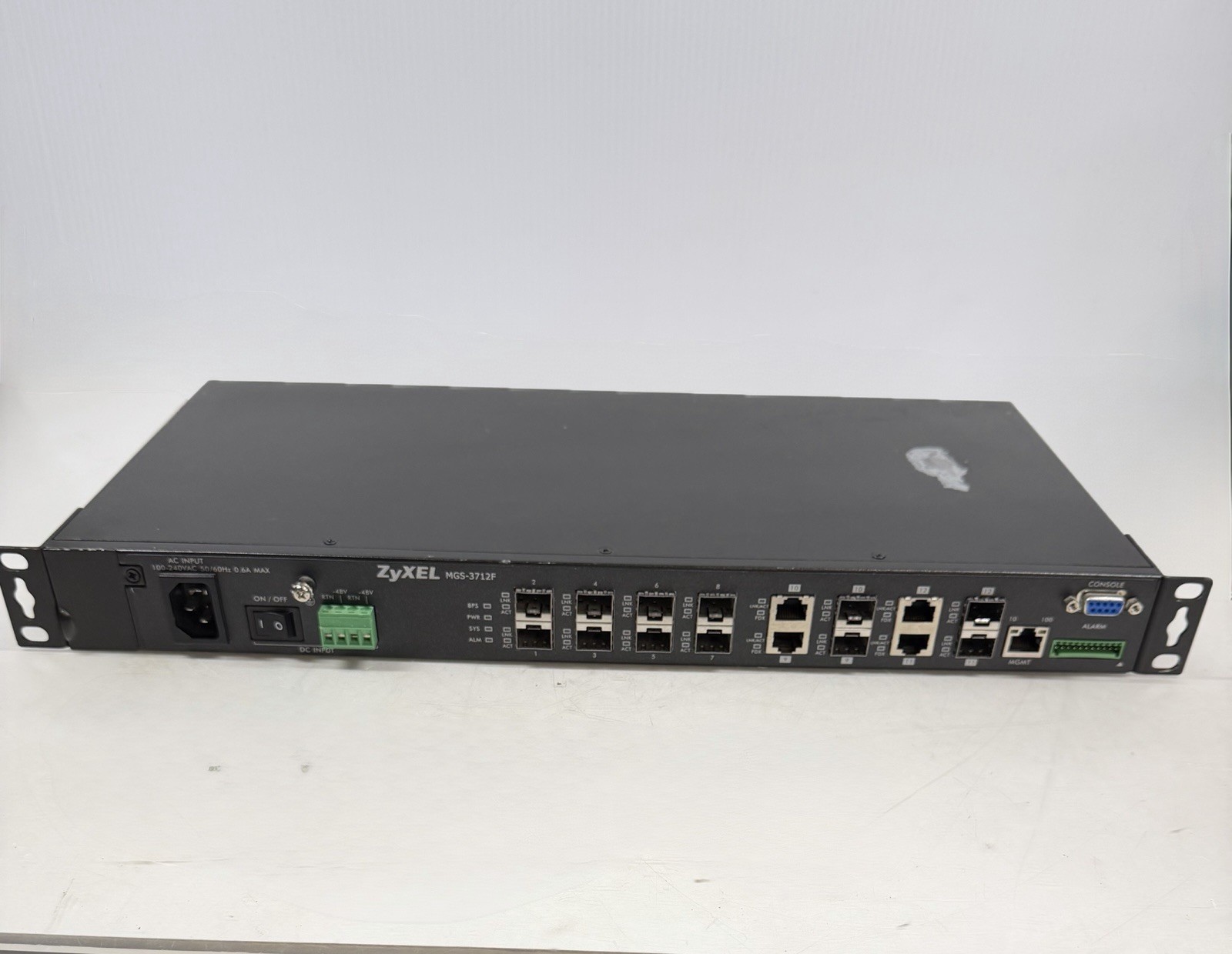 Zyxel MGS-3712F 8-port GbE L2 Switch, 4 GbE Uplink Ports