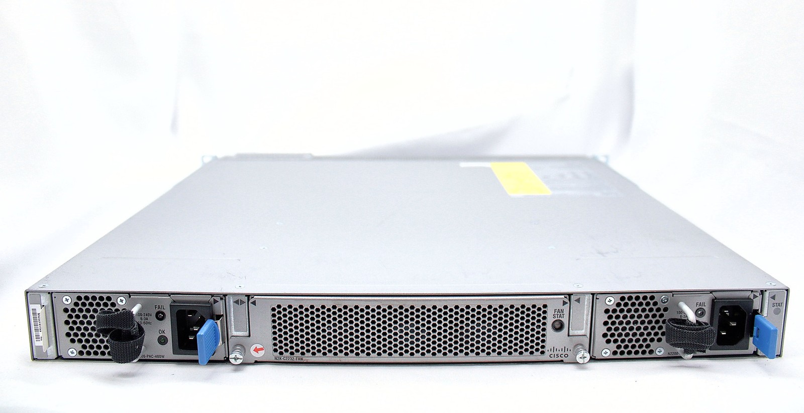 Cisco N2K-C2232TM-E-10GE N2K-C2232TM-E-10GE (32X1/10GT+8X10)