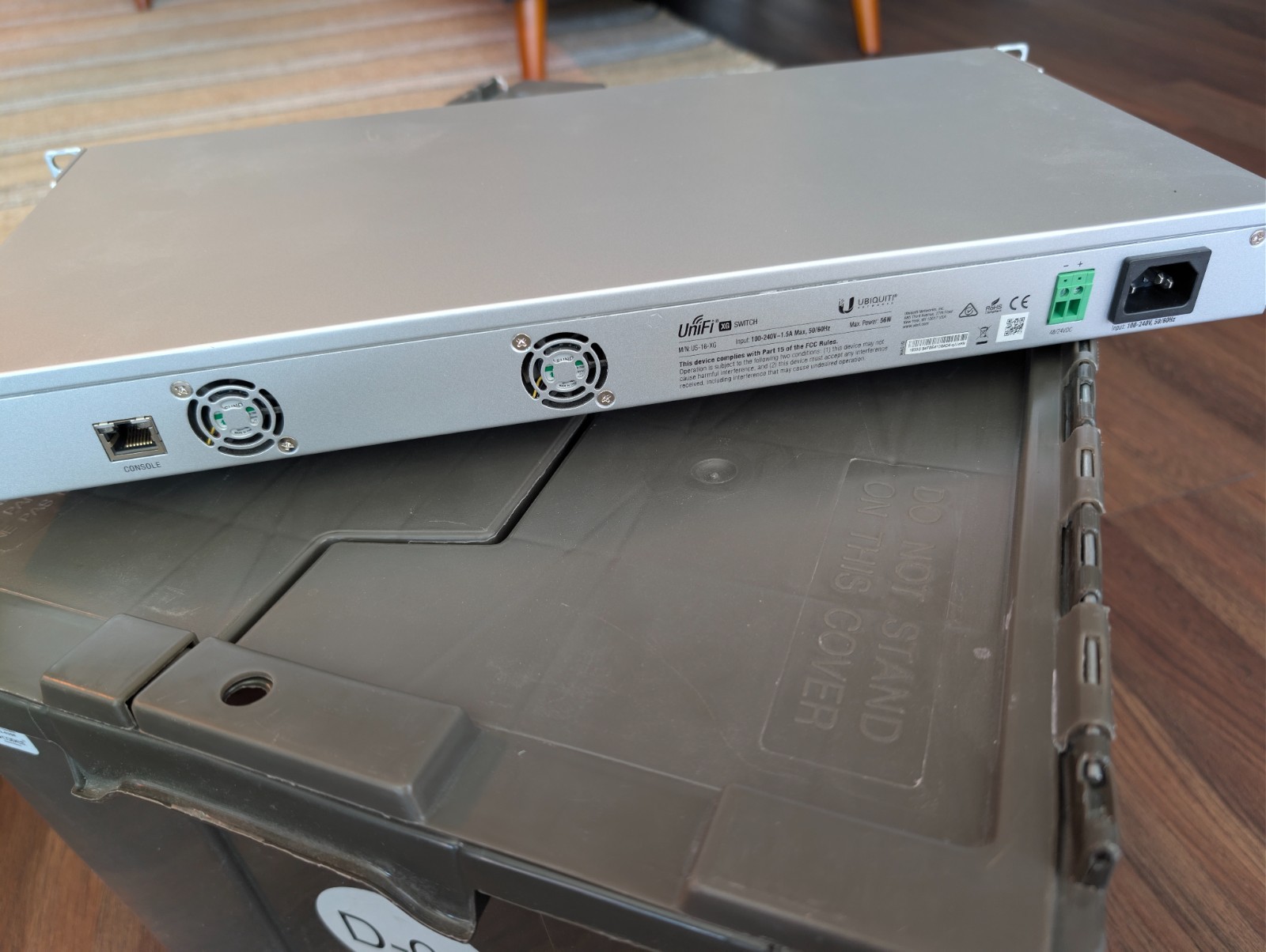 Ubiquiti Networks UniFi US-16-XG 10G 16-Port Managed Aggregation Switch
