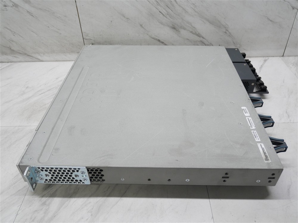 Cisco WS-C3850-48PW-SZ V04 48 Port Switch w/ 2 x Power Supplies! TESTED!