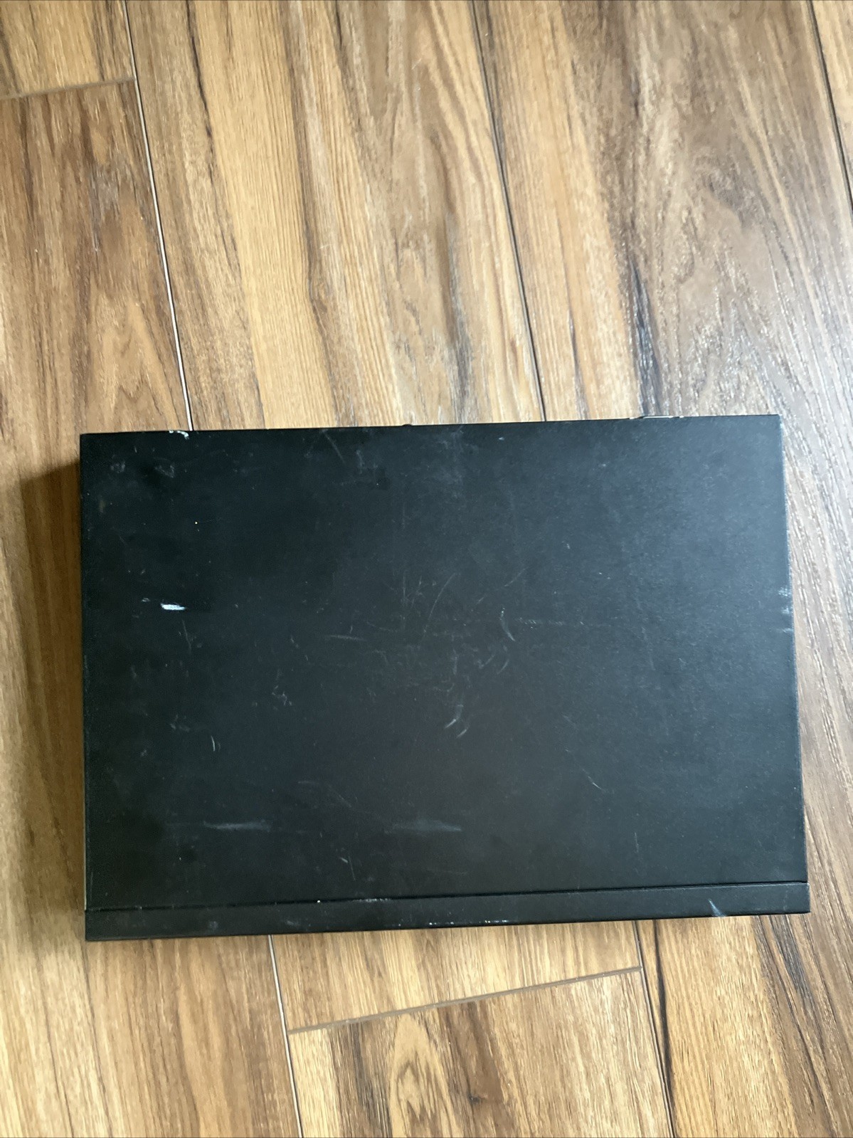 Dell Powerconnect 2824 24 Port Gigabit Ethernet Switch w/ Rack Ears Mount