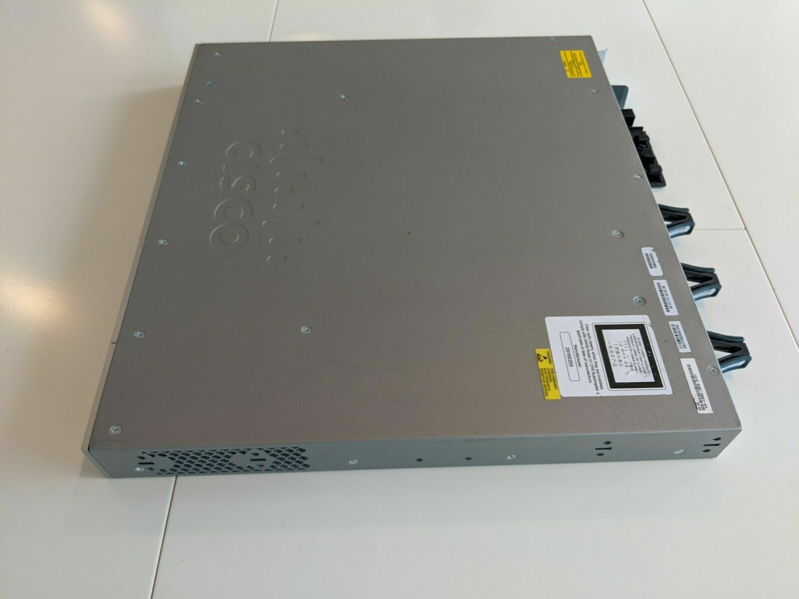 Cisco WS-C3850-12XS-S IP Base Switch 12 SFP+ Ethernet Ports