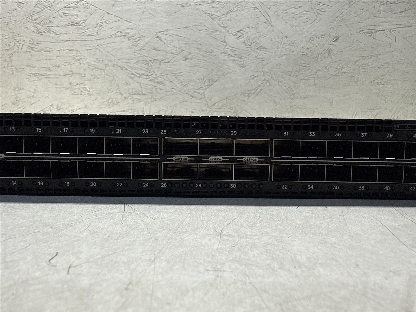 DELL EMC S4148F-ON 54-PORT POWER SWITCH W/ 2x PSU AS-IS/FOR REPAIR