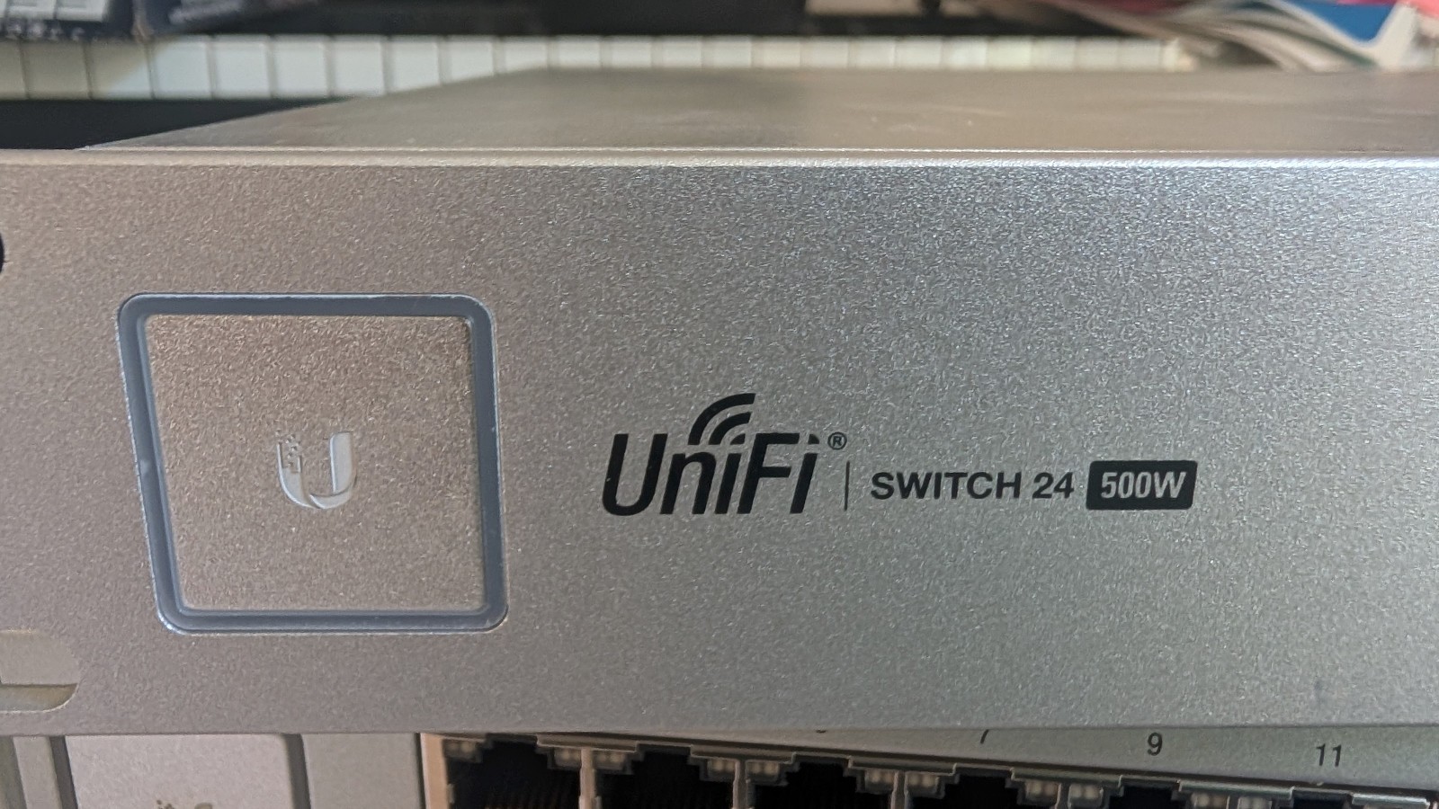 Ubiquiti Networks UniFi (US24500W) 24 Port Rack Mountable Ethernet Switches