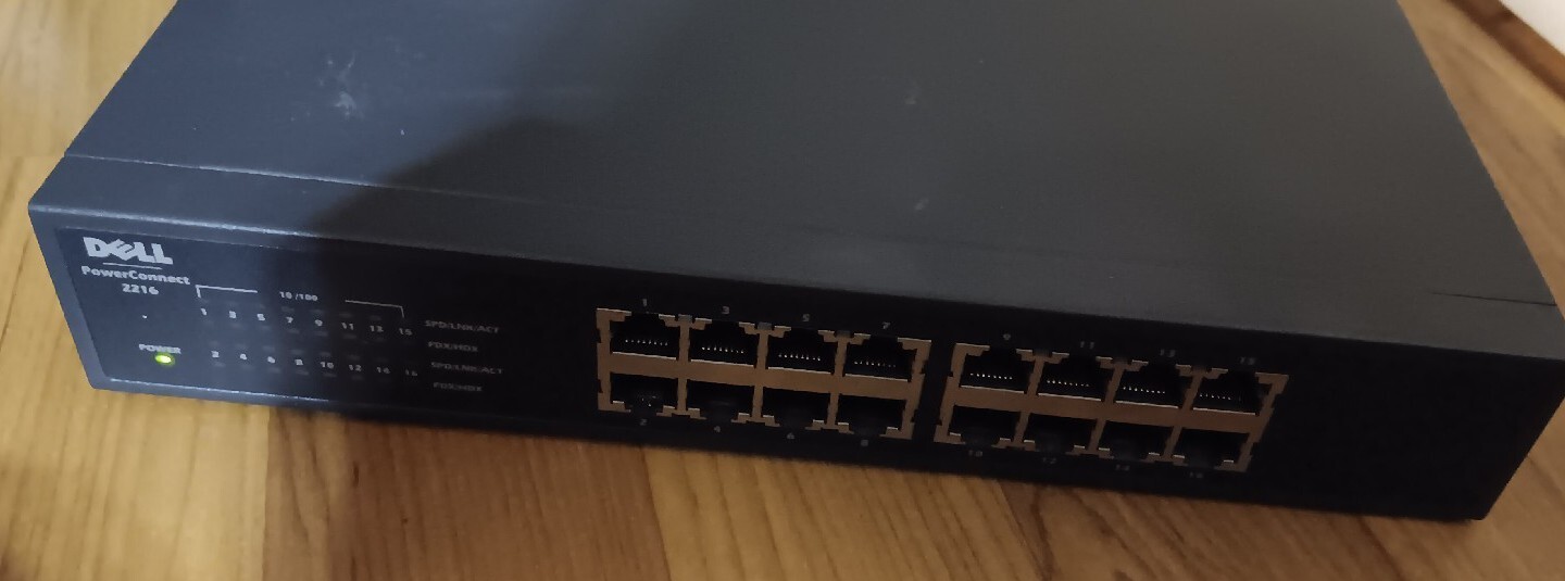 Dell Powerconnect 2216 Switch