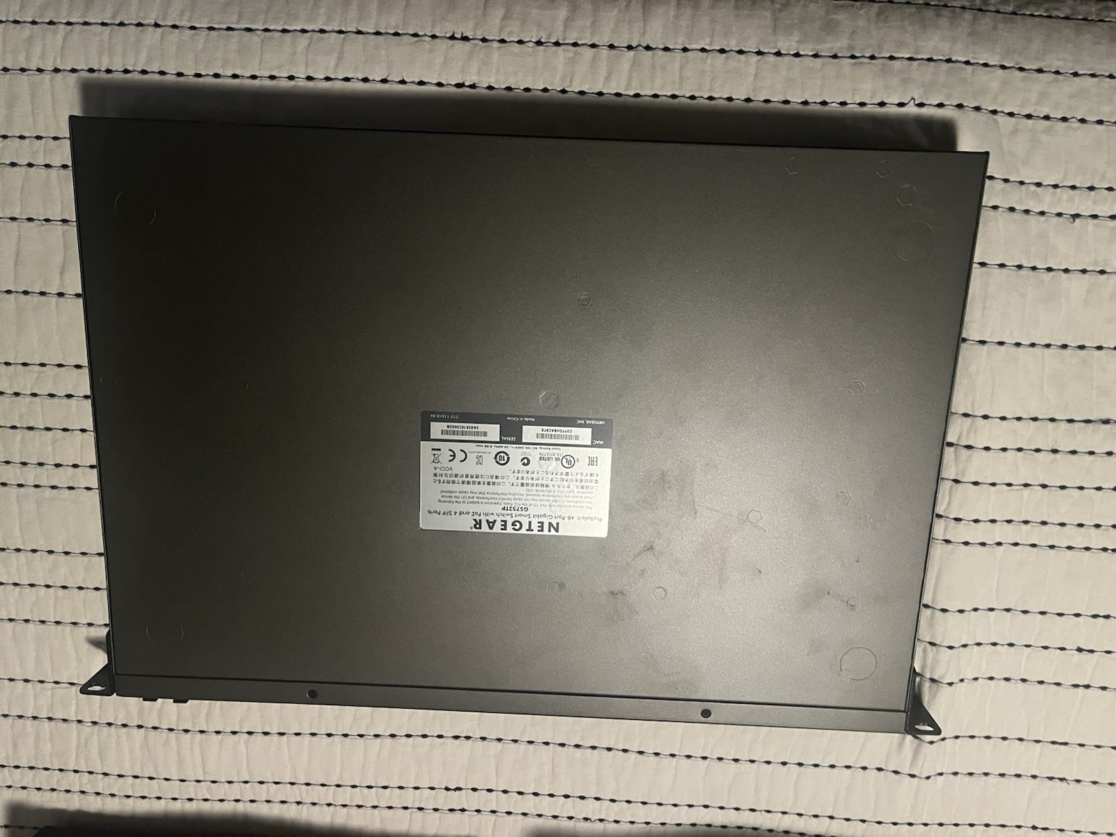 NETGEAR ProSafe GS752TP 48-port Gigabit Smart Switch with PoE And 4 SFP ports