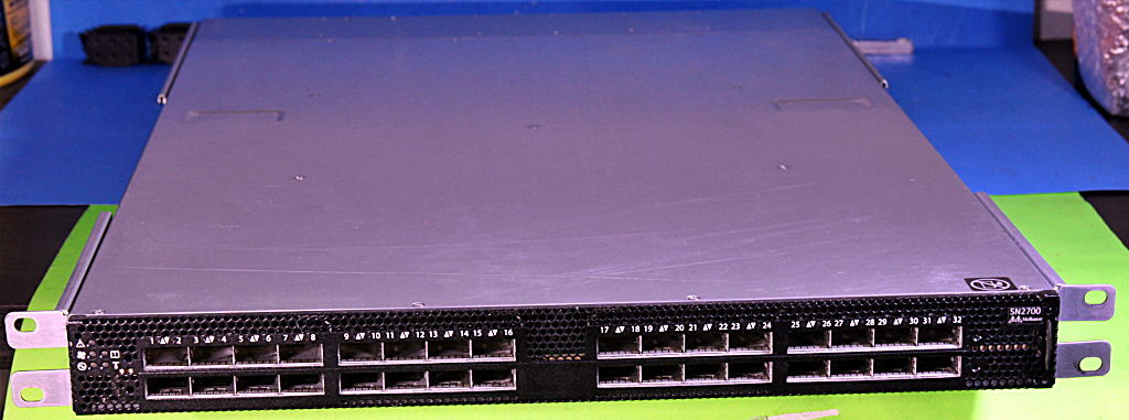 MSN2700-BS2F Mellanox SN2700 Spectrum 40GbE 1U 32 QSFP28 Port Ethernet Switch