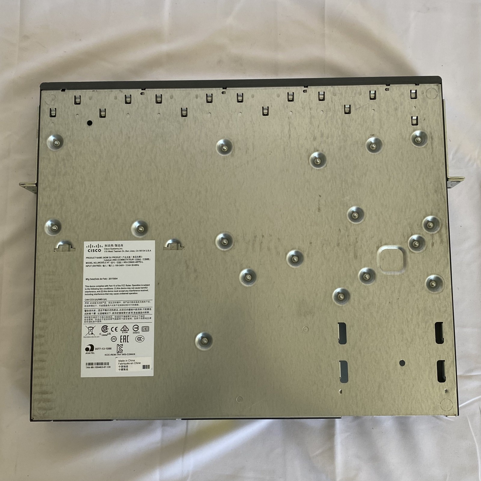 Cisco Catalyst 2960-X Series Switch 48 Port WS-C2960X-48FPD-L w/ Rack Ears