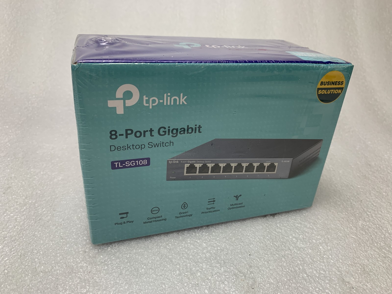 TP-Link 8-Port Gigabit Desktop Switch TL-SG108 / New Sealed