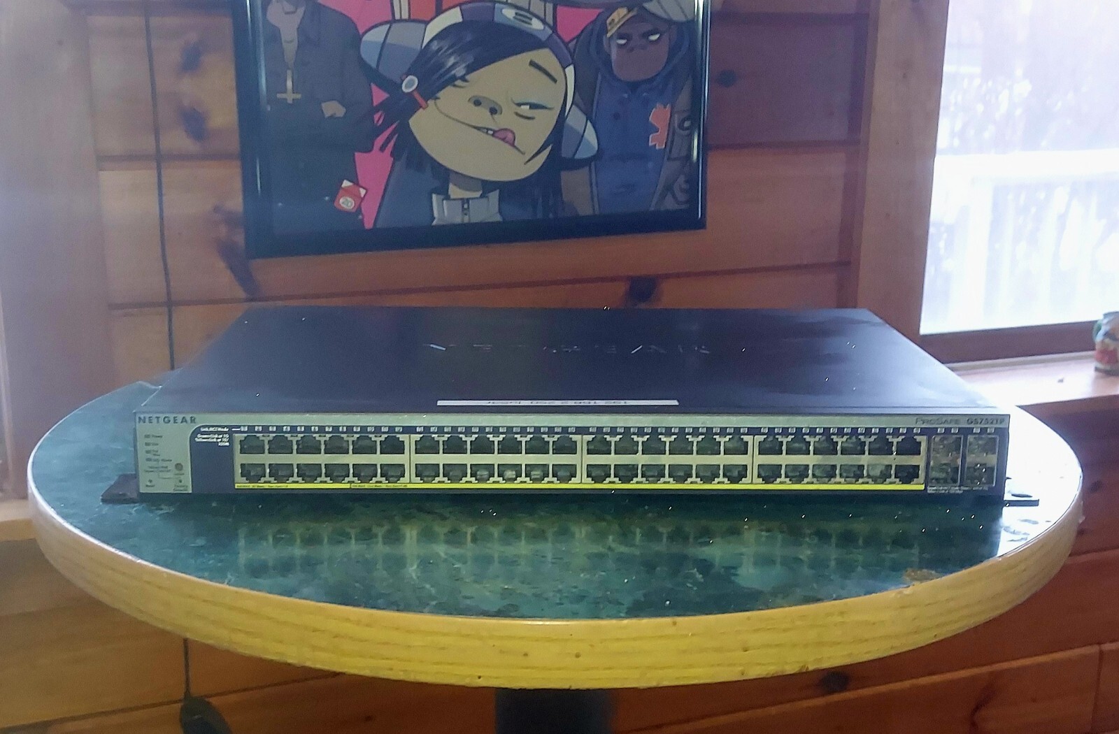 NETGEAR ProSafe (GS752TP) 48 Port Gigabit Ethernet Switch w/PoE & 4 SFP Ports
