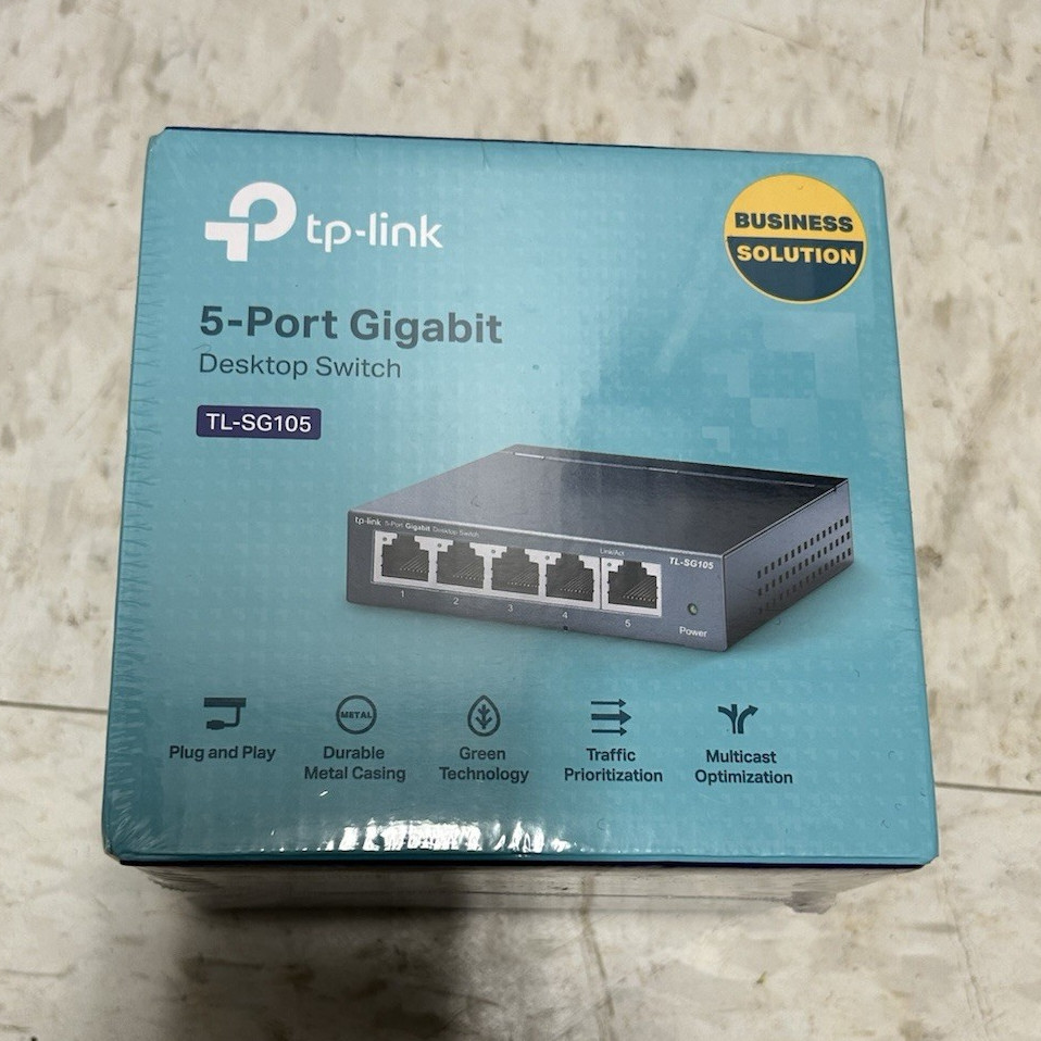 TP-Link TL-SG105 5-Port Gigabit Unmanaged L2 Desktop Switch RJ-45