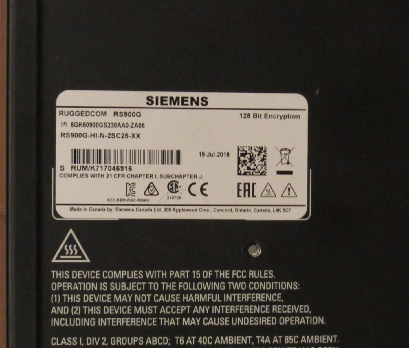 Siemens RUGGEDCOM RS900G RS-900G-HI-N-2SC25-XX Compact Switch