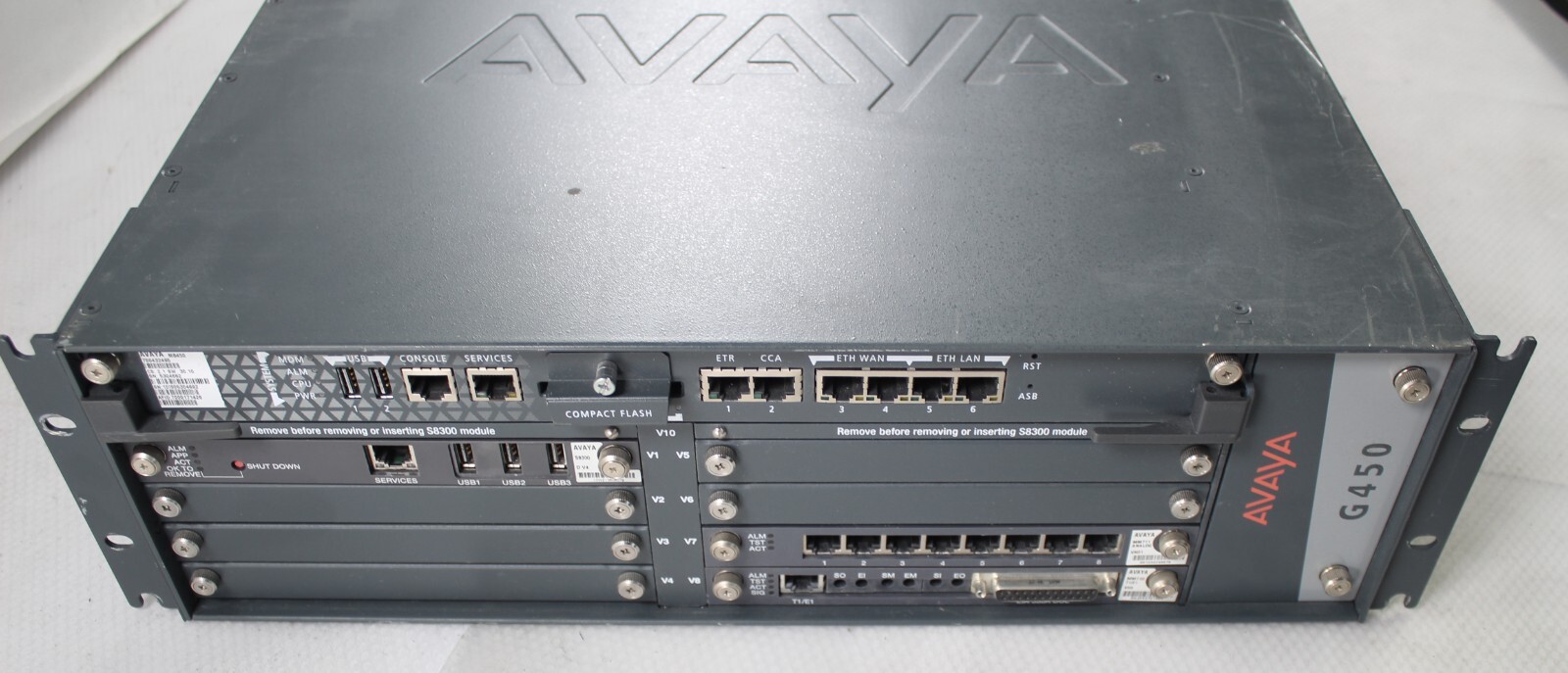 Avaya G450 Media Gateway with 1x S8300, MM710, MM711, MB450, 2x PS4504